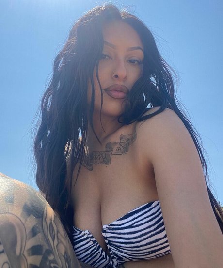 Listapia star naked photo