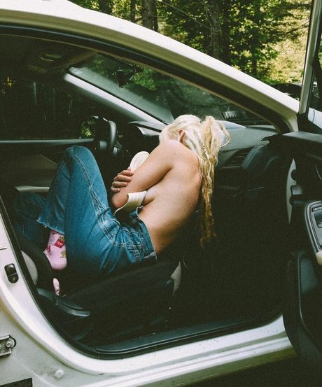 Eliza Grace nudes star archive