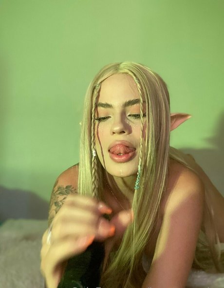 lau monsalve01 sex model photo