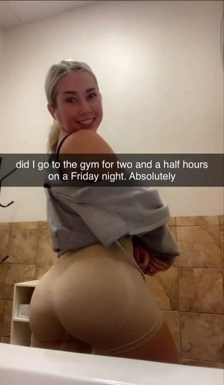 Hailsbee naked pornstar images