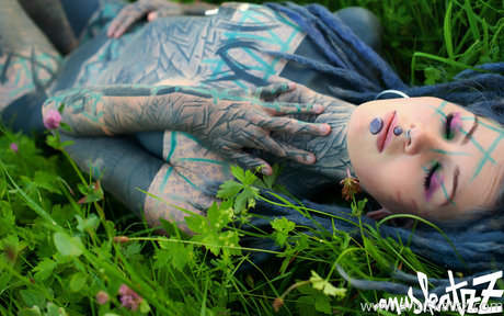 Anuskatzz perfect star images