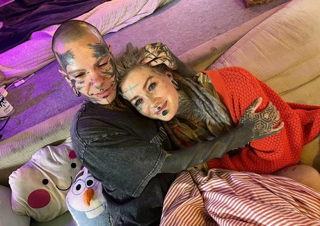 Anuskatzz hot star photo