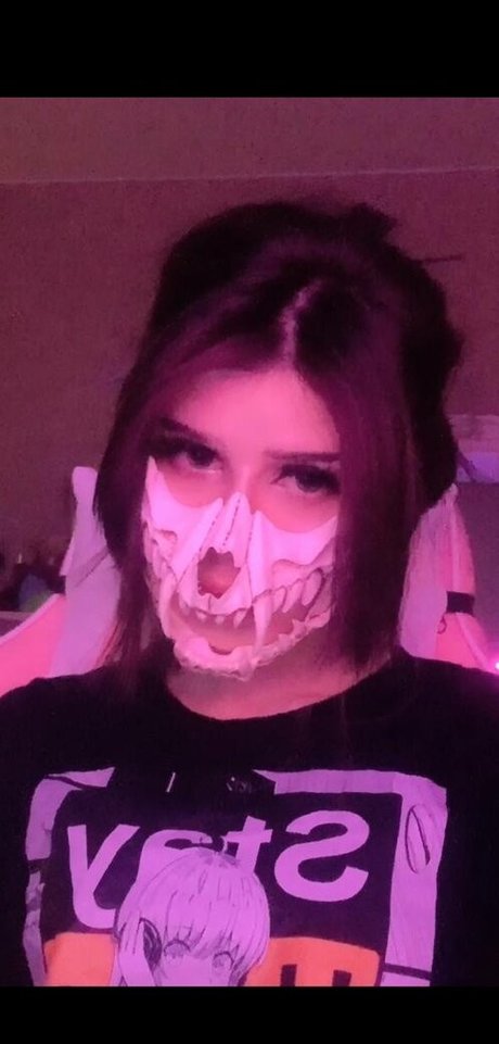 frauleinmilk hd actress pics