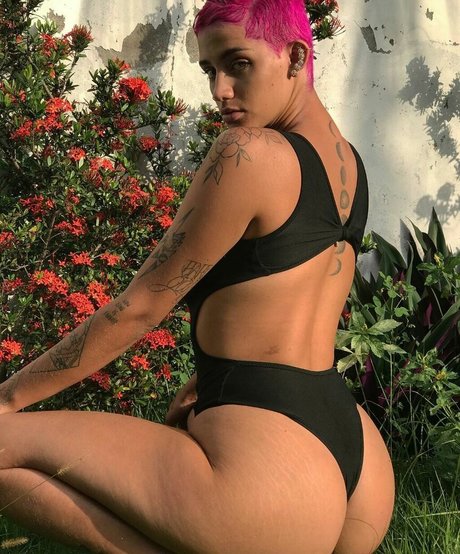 AZZY model hd galleries