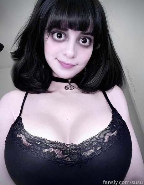 CursedArachnid high quality actress photo