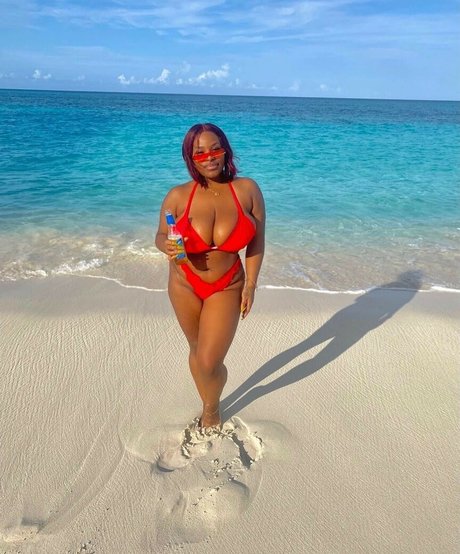 msolurin sex model pics