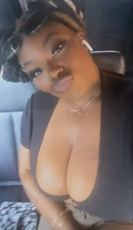 msolurin pornstar nude archive