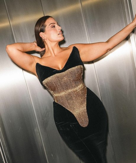 Ashley Graham star xxx pictures