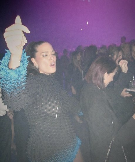 Ashley Graham model beautiful images