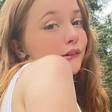 kyliestepsister model pornographic galleries