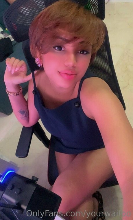 yourwaifoo best actress picture