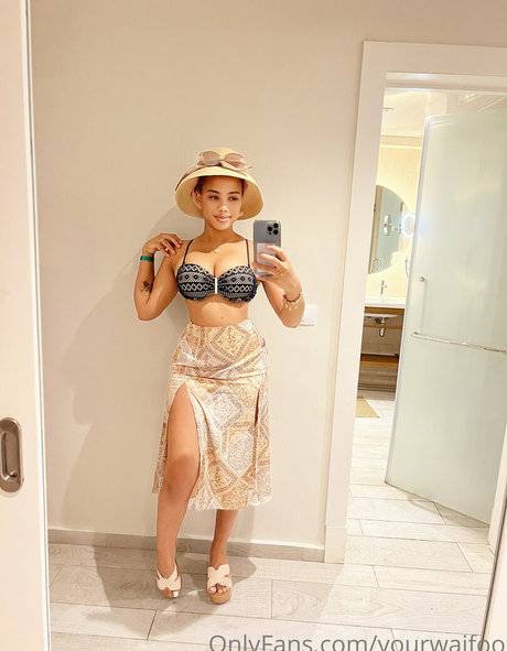 yourwaifoo pretty star images