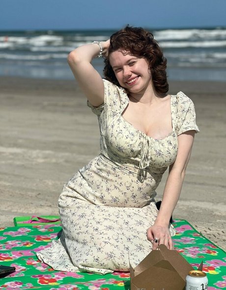 officialmorganrae adult actress photo