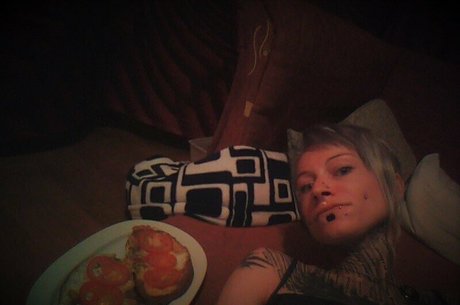 jokers free erotic actress image