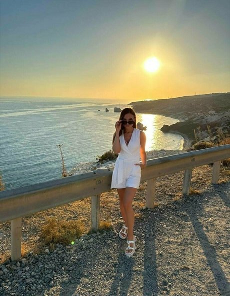 jessicastrong perfect star picture