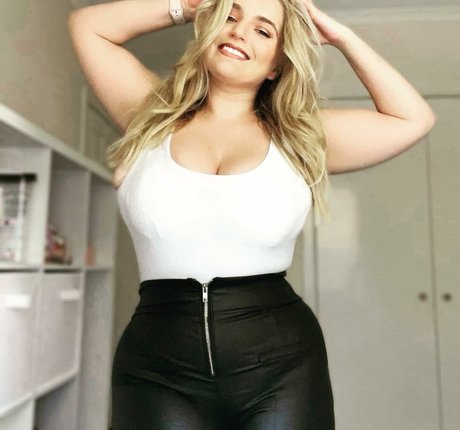 Casey Leigh best actress photo