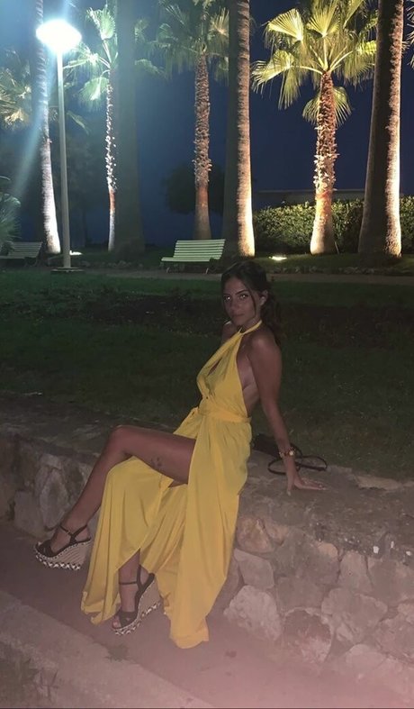 Bella mnz model exclusive photo