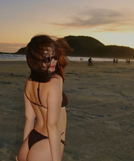 Sofia Santino erotic model pictures