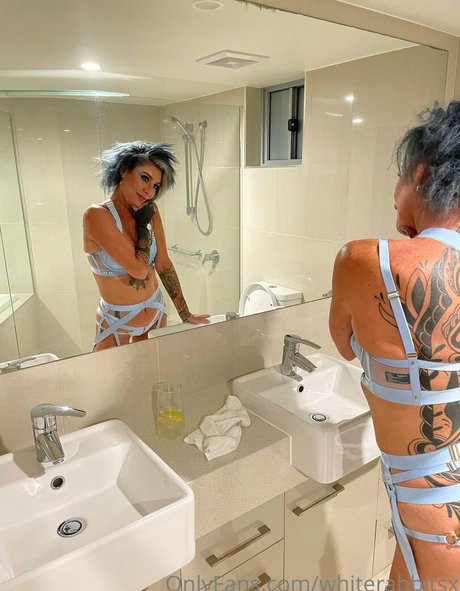 whiterabbitsx nudes star galleries