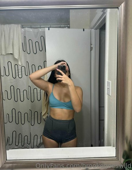 brookegoeswild porn actress photo