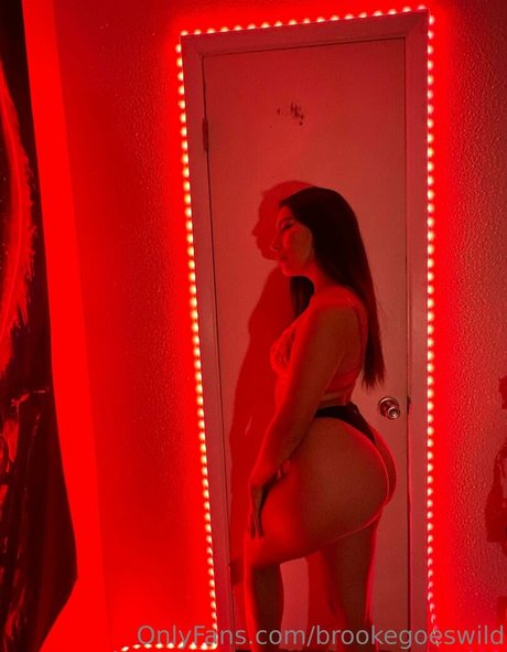 brookegoeswild star hot archive