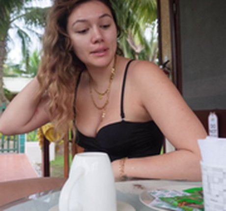 Anna Maria Damm hd model archive