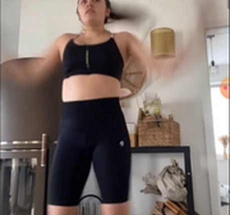 Anna Maria Damm hd star image