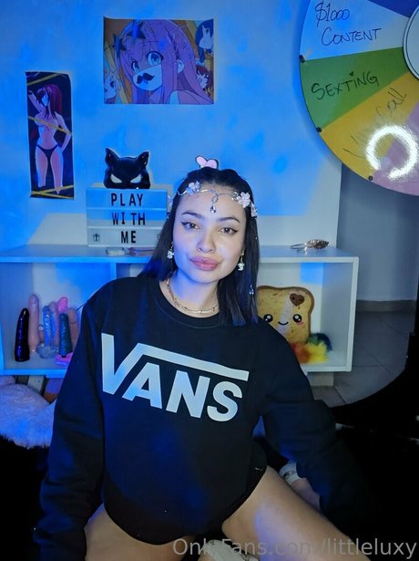 littleluxy sex pornstar img