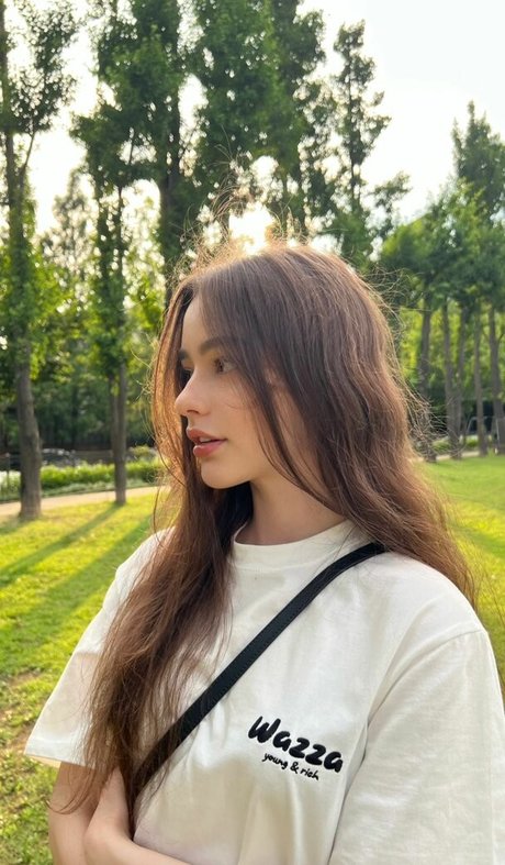 Dasha Taran nice actress gallery