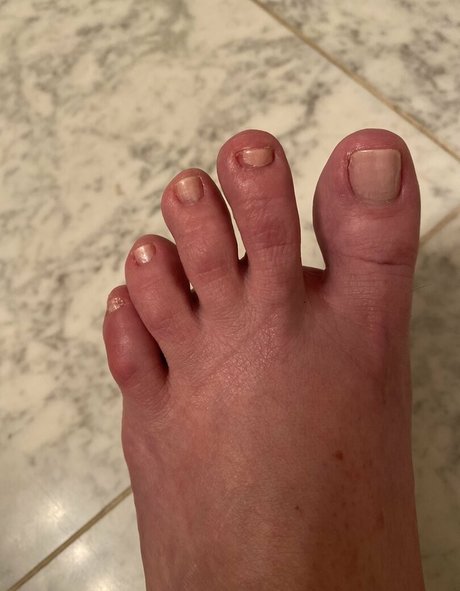 largeboobies305 model perfect picture