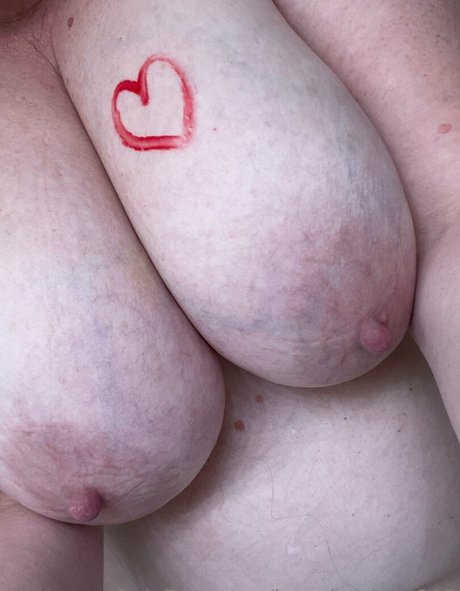 largeboobies305 pornographic star archive