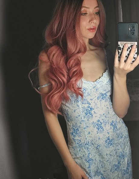 foxy emma vip xxx pornstar photos