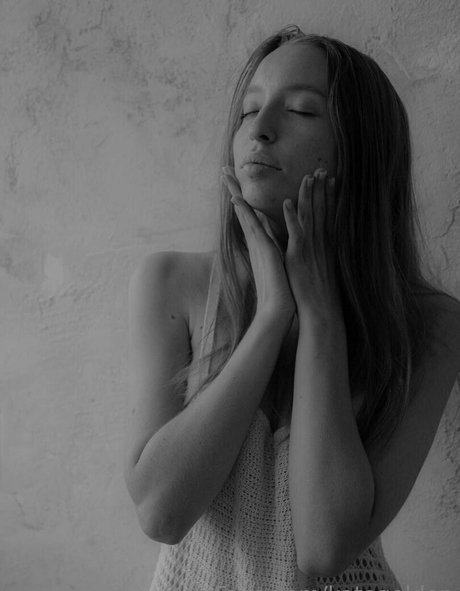 kategolden exclusive star picture