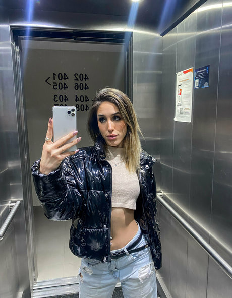 molly4 20 sexy model pic