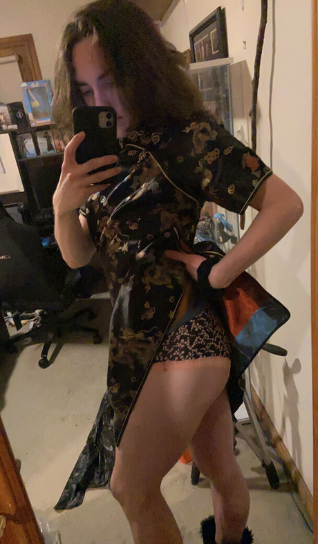 xwhitewrenx model naked galleries