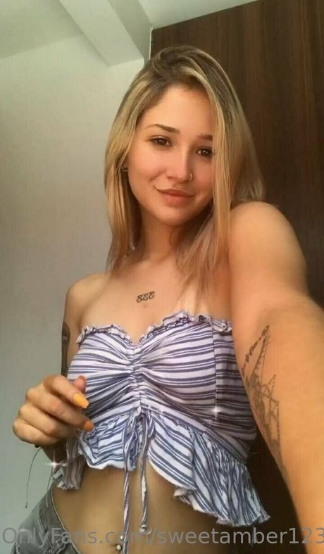 camil0530 beautiful pornstar pic