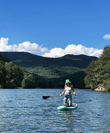 freemollypills beautiful actress galleries