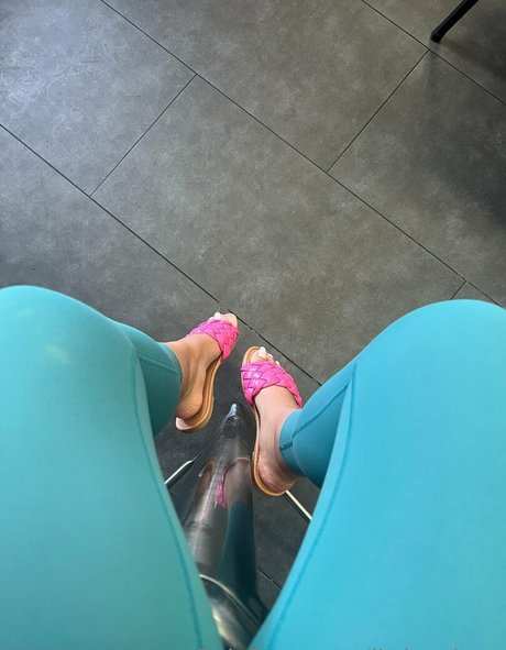 little pinay model art gallery