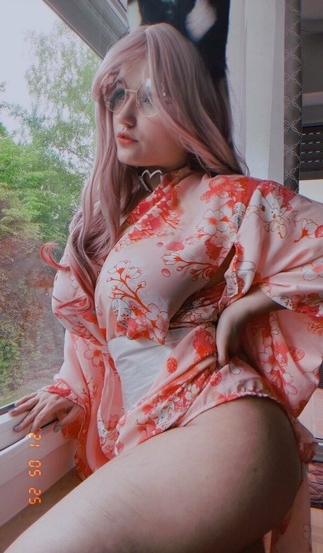 Niniibear perfect actress image