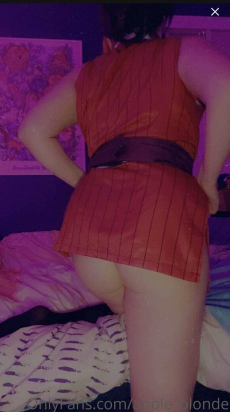 AppleBlonde model best gallery