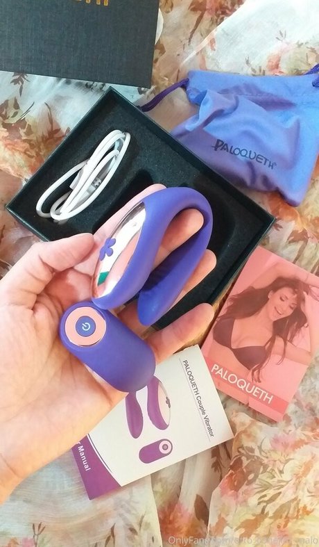 bunnybanajii model nude photos