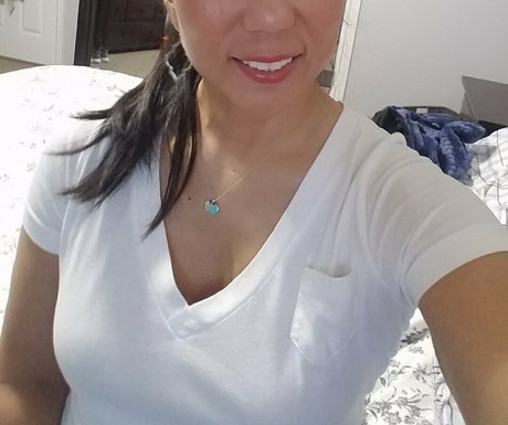 sweetkoreanspice sexy actress photo