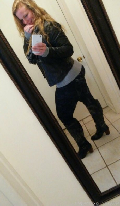 bigbootymandyj1981 pornstar free image