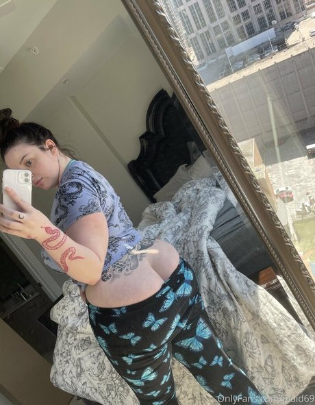 alexawoods69 hot pornstar pic