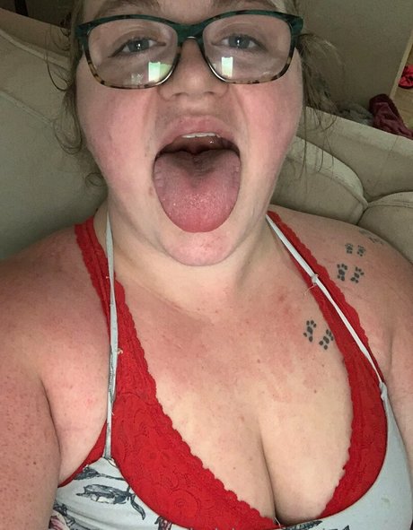 ladykeepsherlegsopen free pornstar photos