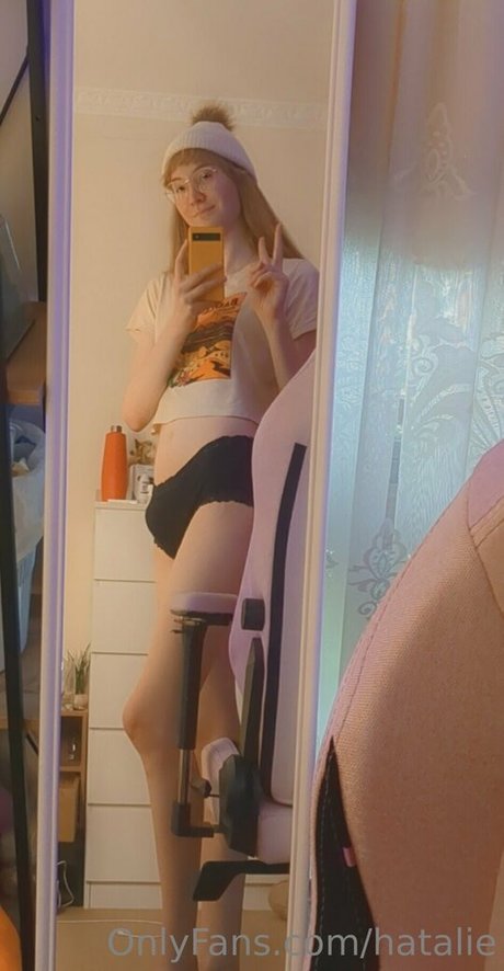 hatalie pornstar nude gallery