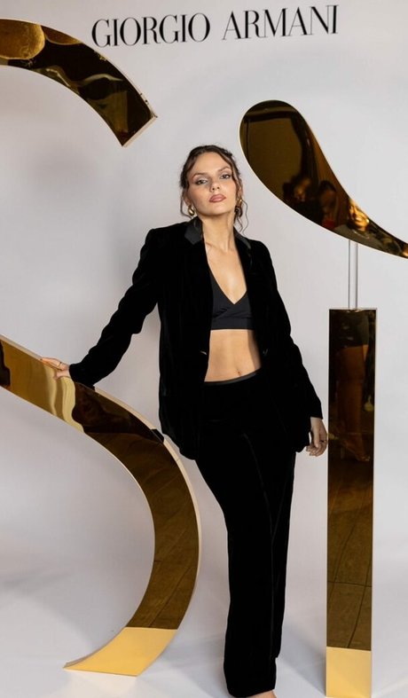 Dafne Keen star photo