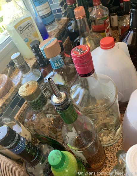 danielleeynicole model sex photo