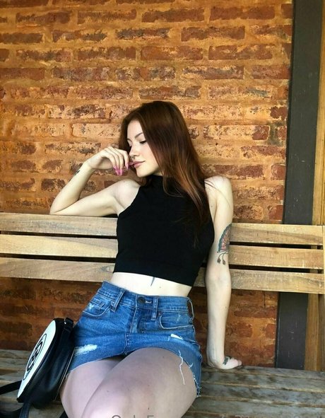 mariposssa2002 hd star img