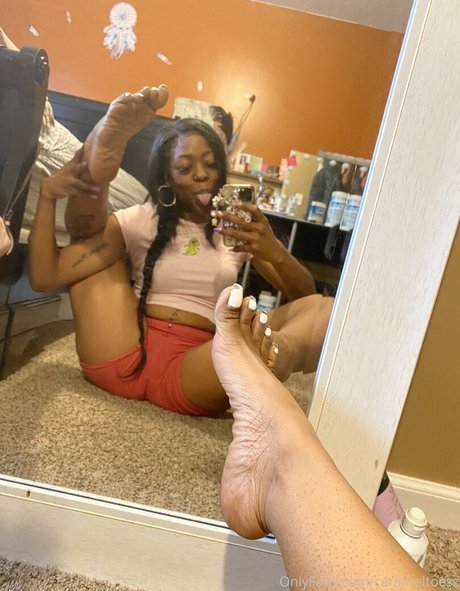 Carameltoesz pornstar beautiful archive